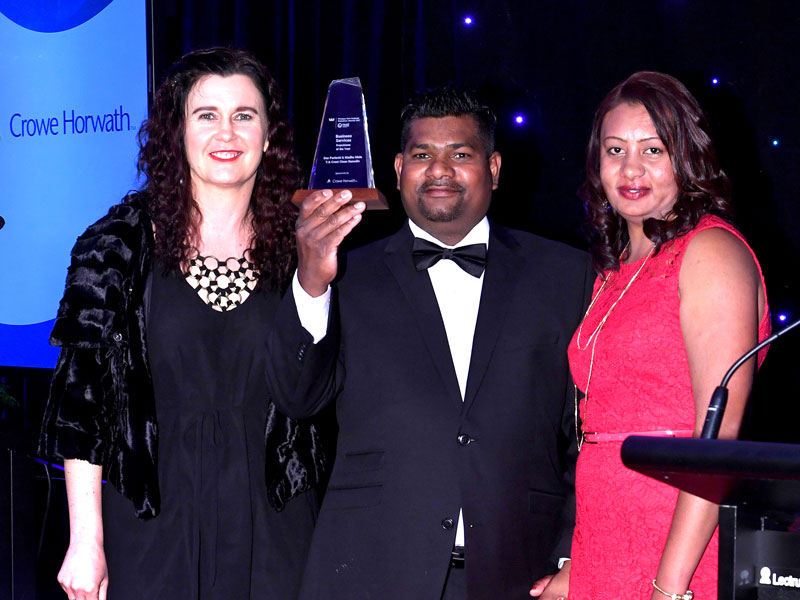 Crest couple win NZ Franchise Award