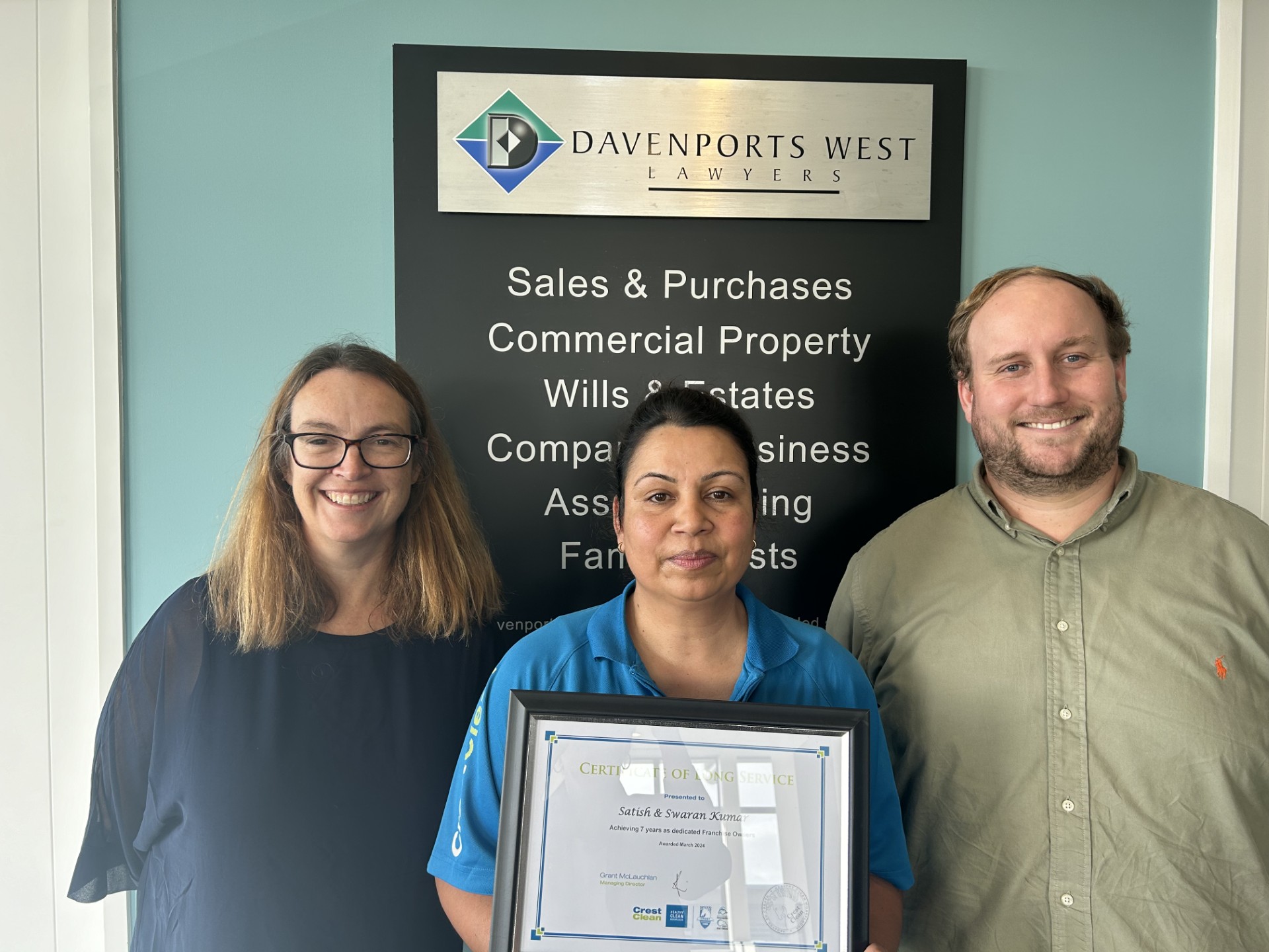 CrestClean franchise owners shine at Davenports West Lawyers for seven years