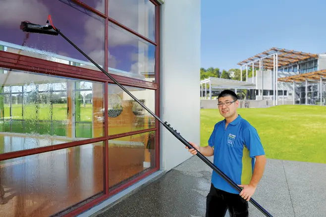 Cleaner washing external building window